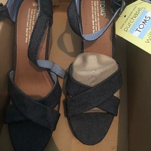 Toms Sienna wedge sandal